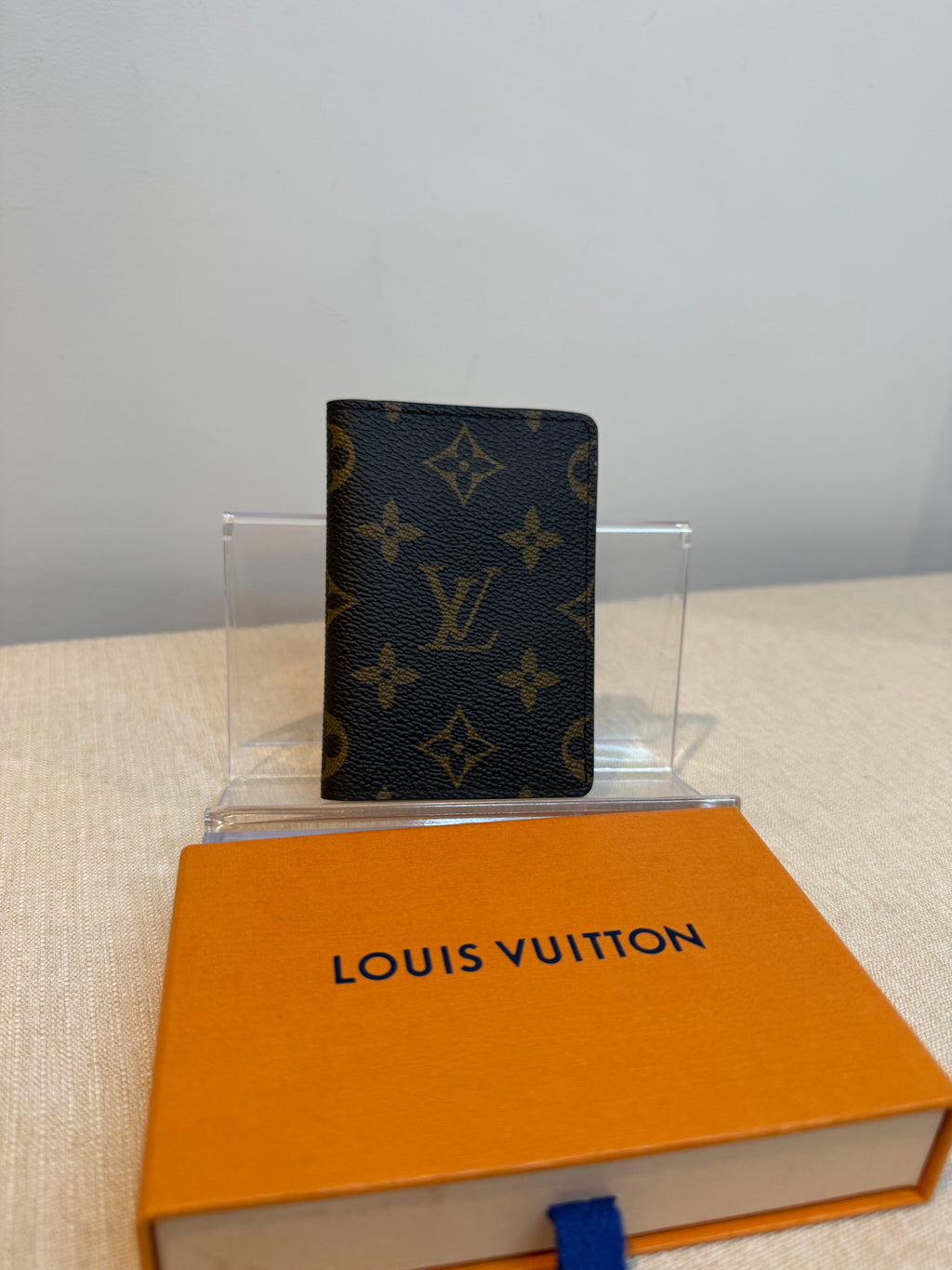 Pre-Owned Louis Vuitton Canvas Card Organizer Wallet