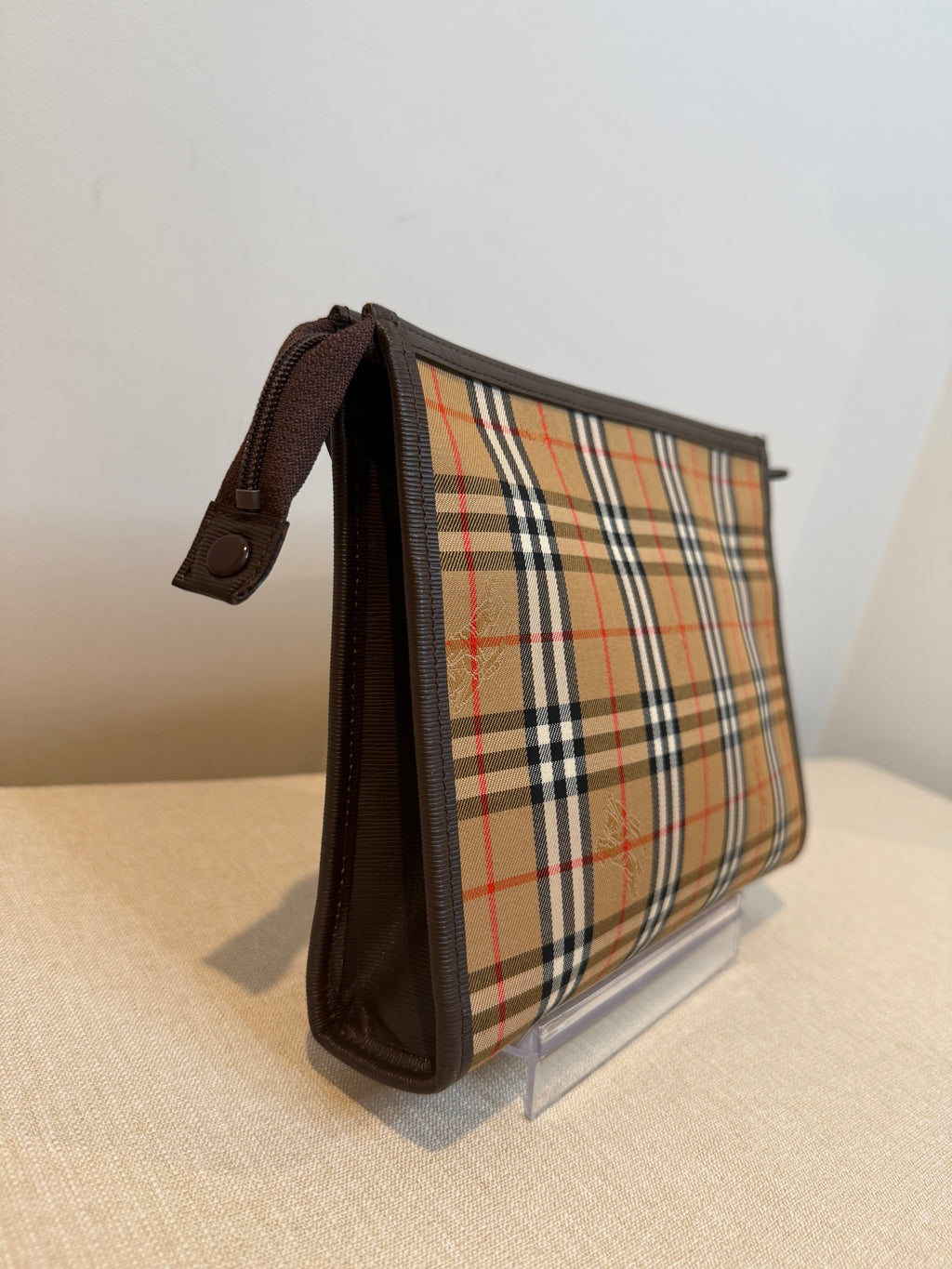 Pre-owned Burberry Novacheck Clutch Handbag