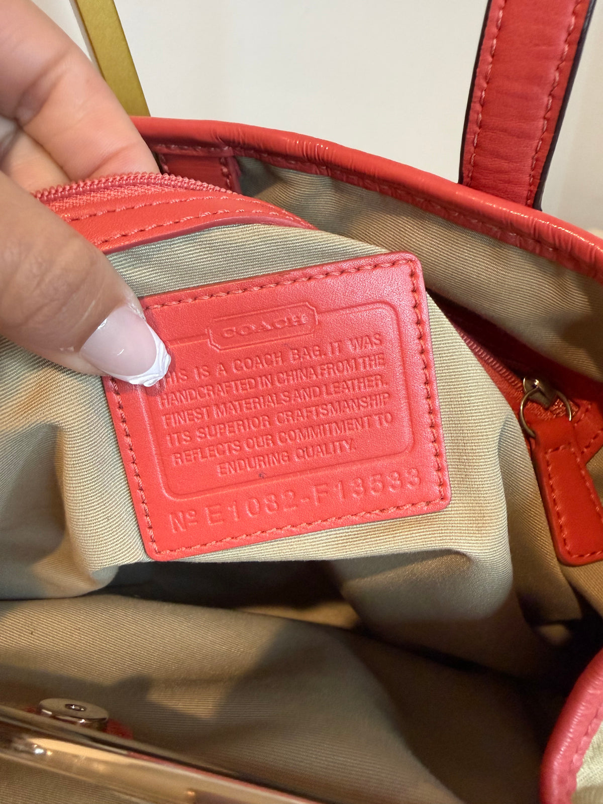 Pre-owned Coach Canvas signature Framed Carryall Tote Bag 2010