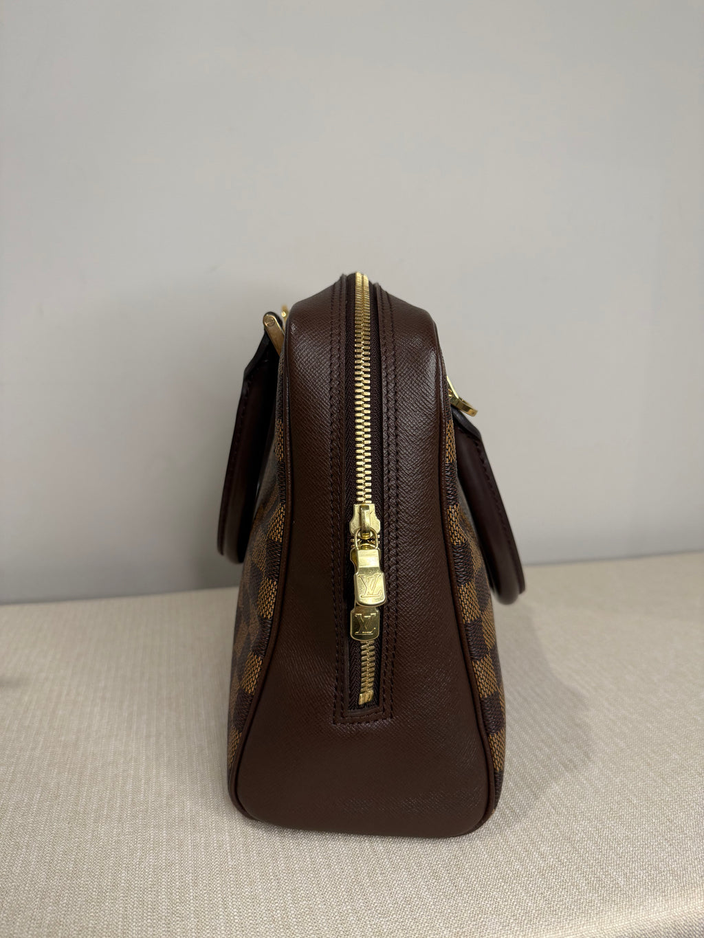 Pre-owned Louis Vuitton Damier Ebene Brera 2004