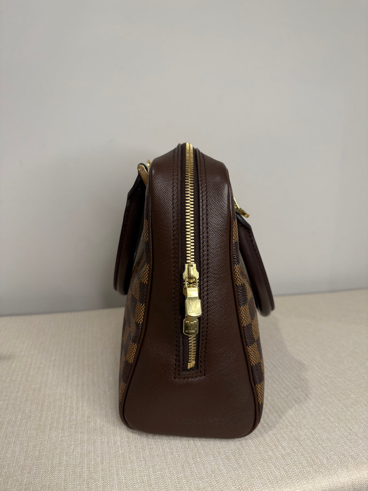 Pre-owned Louis Vuitton Damier Ebene Brera 2004