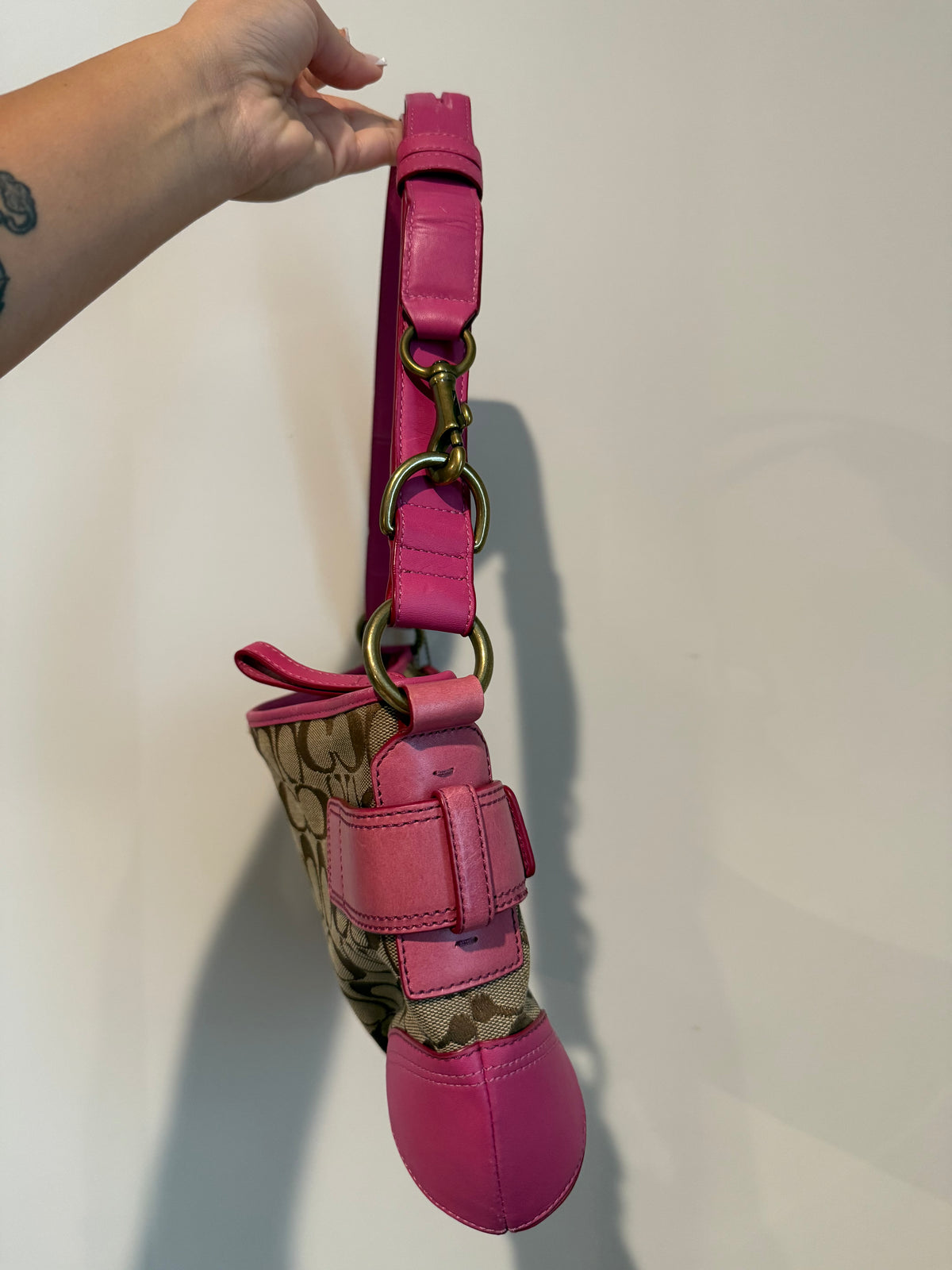 Pre-owned Coach Canvas Pink 2 Way Buckle Bag 2009