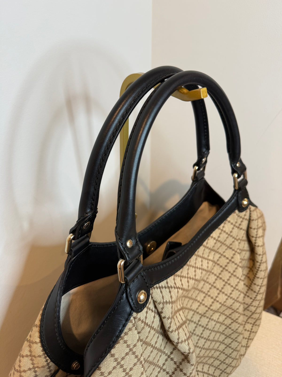 Pre-owned Gucci canvas Diamanté sukey large Hobo bag