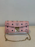 Pre-owned MCM Leather Vicetos Wallet on Chain