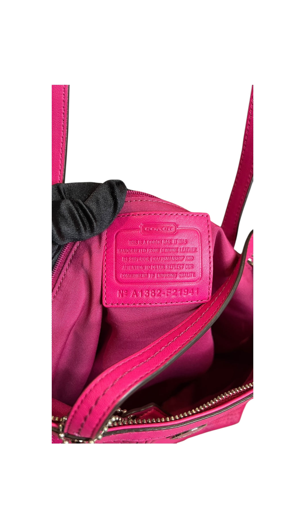 Pre-owned Coach pink leather tote bag 2013