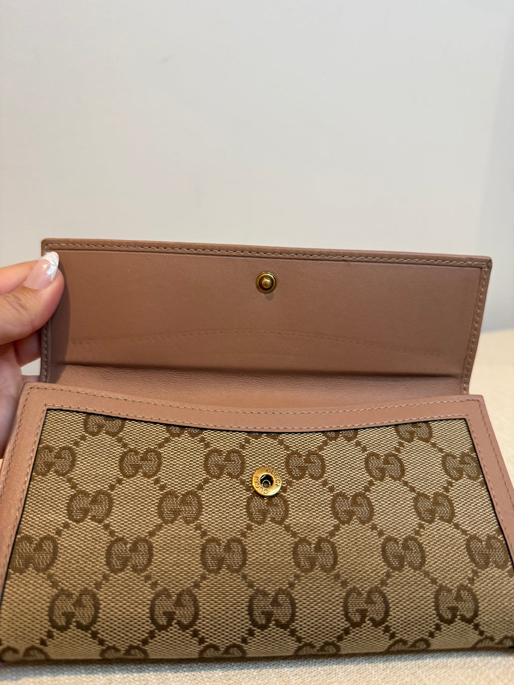 Pre-owned Gucci Pink Canvas Long Continental wallet