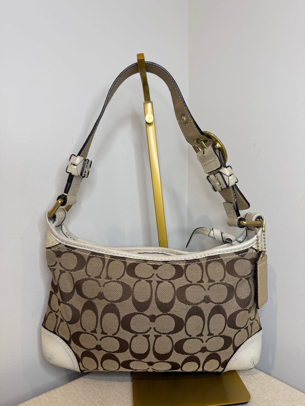 Pre-owned Coach Cream Signature Hobo Shoulder Bag 2007
