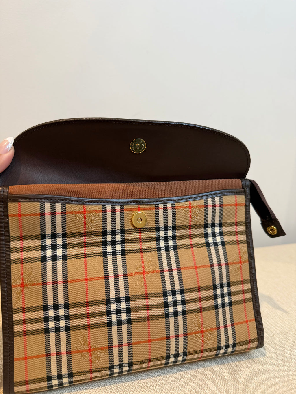 Pre-owned Burberry Novacheck Clutch Handbag