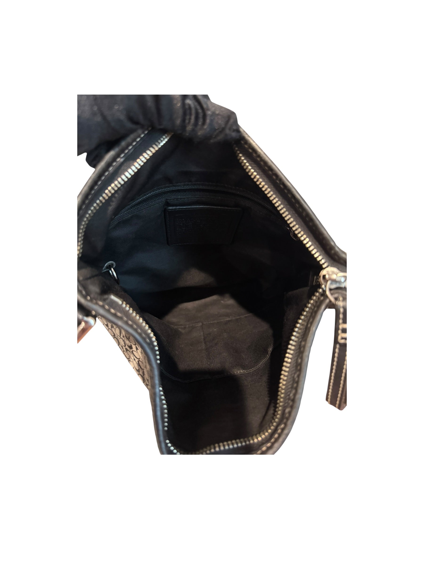 Pre-owned Coach black and grey signature crossbody with wallet 2008