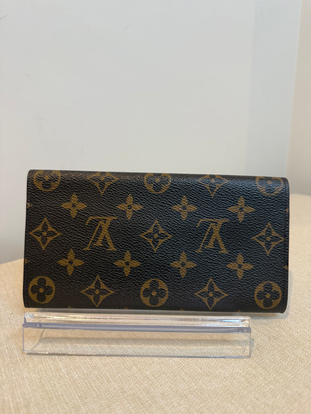 Pre-owned Louis Vuitton Canvas Josephine Wallet 2012