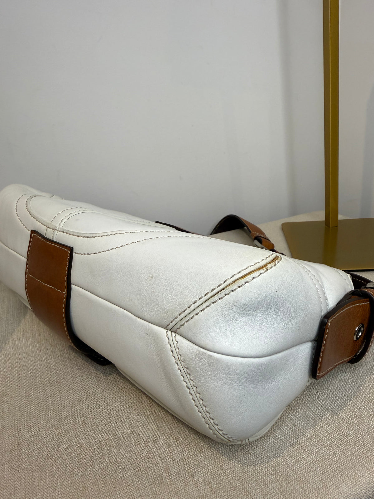 Pre-owned Coach Leather White and Brown SoHo Flap Shoulder bag 2004 vintage