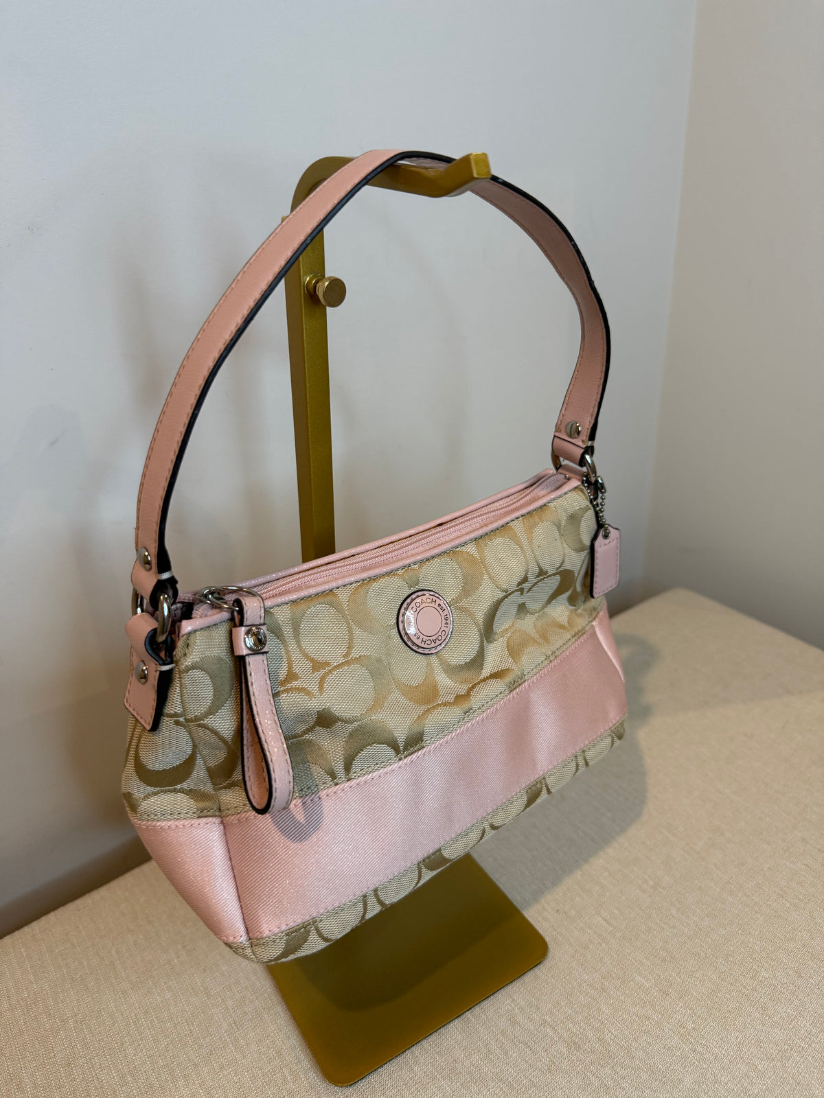Pre-owned Coach Canvas Pink Mini shoulder bag